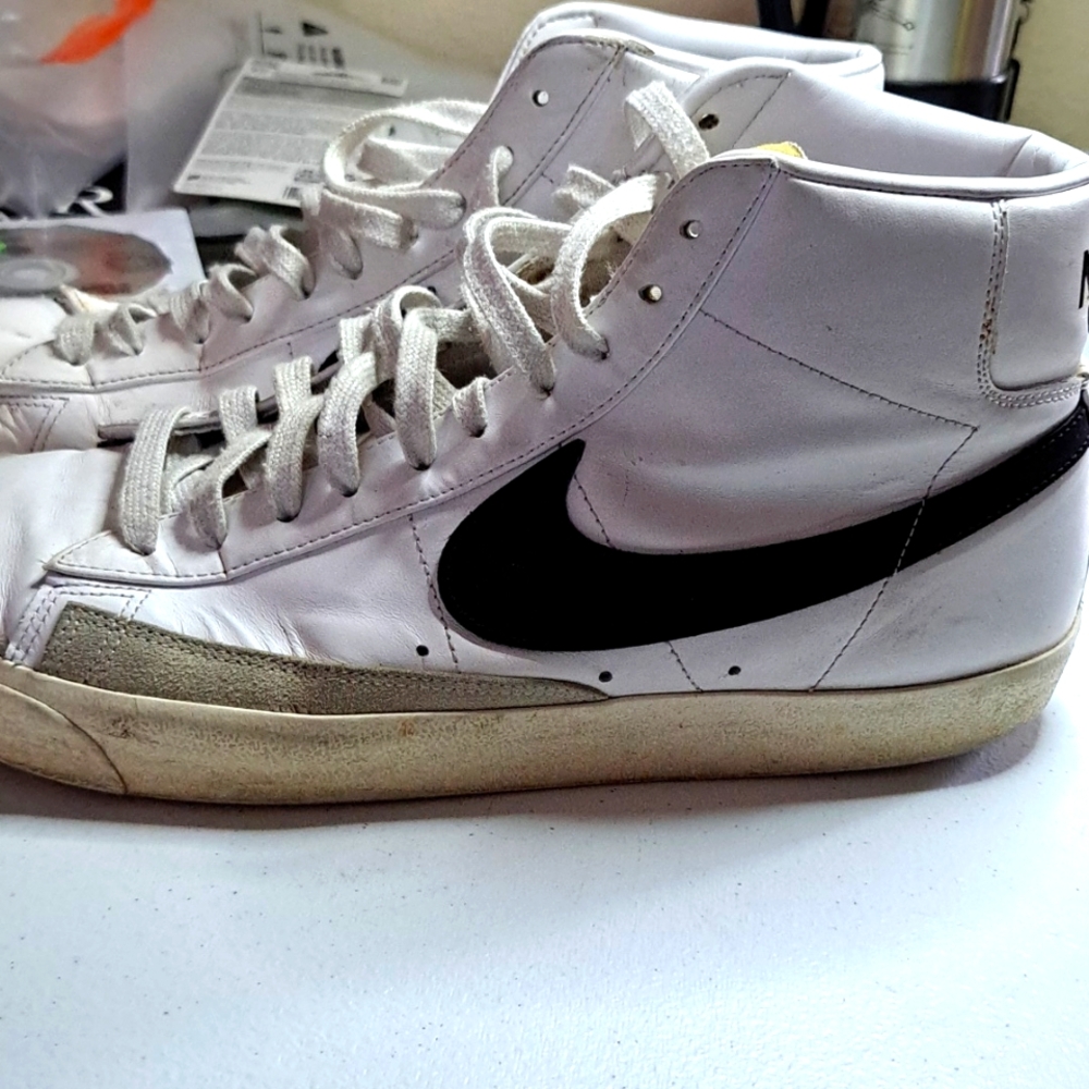 Nike blazer mid 77 sz13